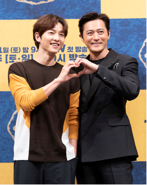 송중기(왼쪽), 장동건(사진=tvN 제공)